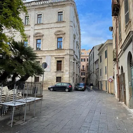 Civico 2 * Sassari