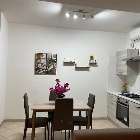 Civico 2 * Sassari